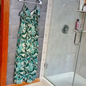 🌿 Japna maxi sleeveless green cream dress size M medium